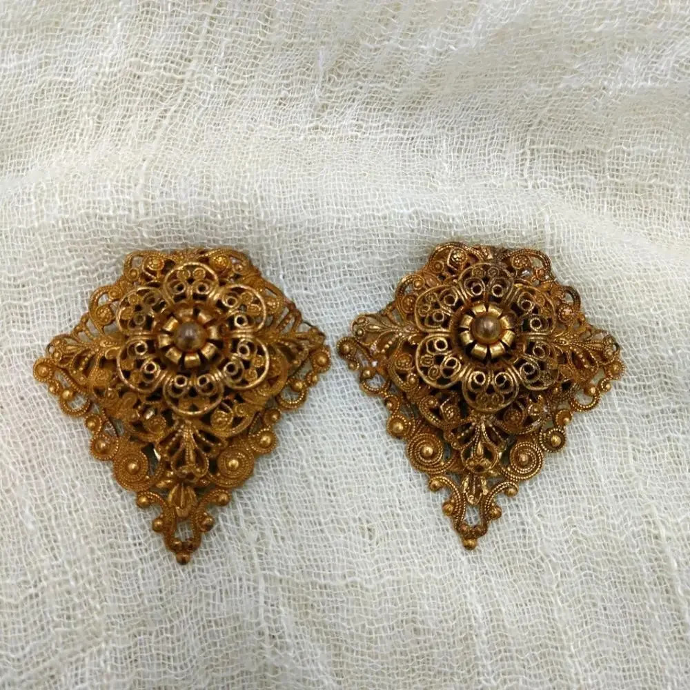 Art Deco Filigree Gold Tone Dress Clips